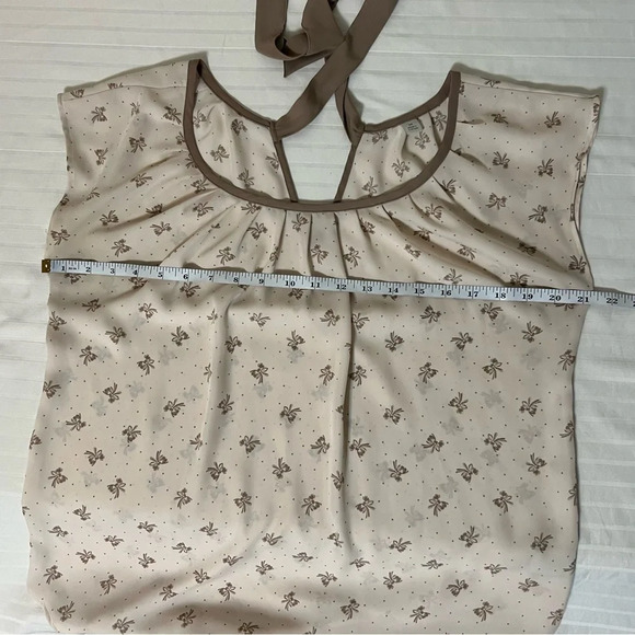 Lauren Conrad Top Blouse. Cream Brown Polka dots and Bows Medium - Picture 11 of 11